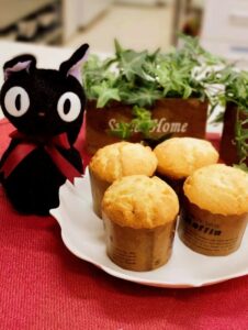 2025/11/21（金）ホワイトチョコマフィンの実習です🍀